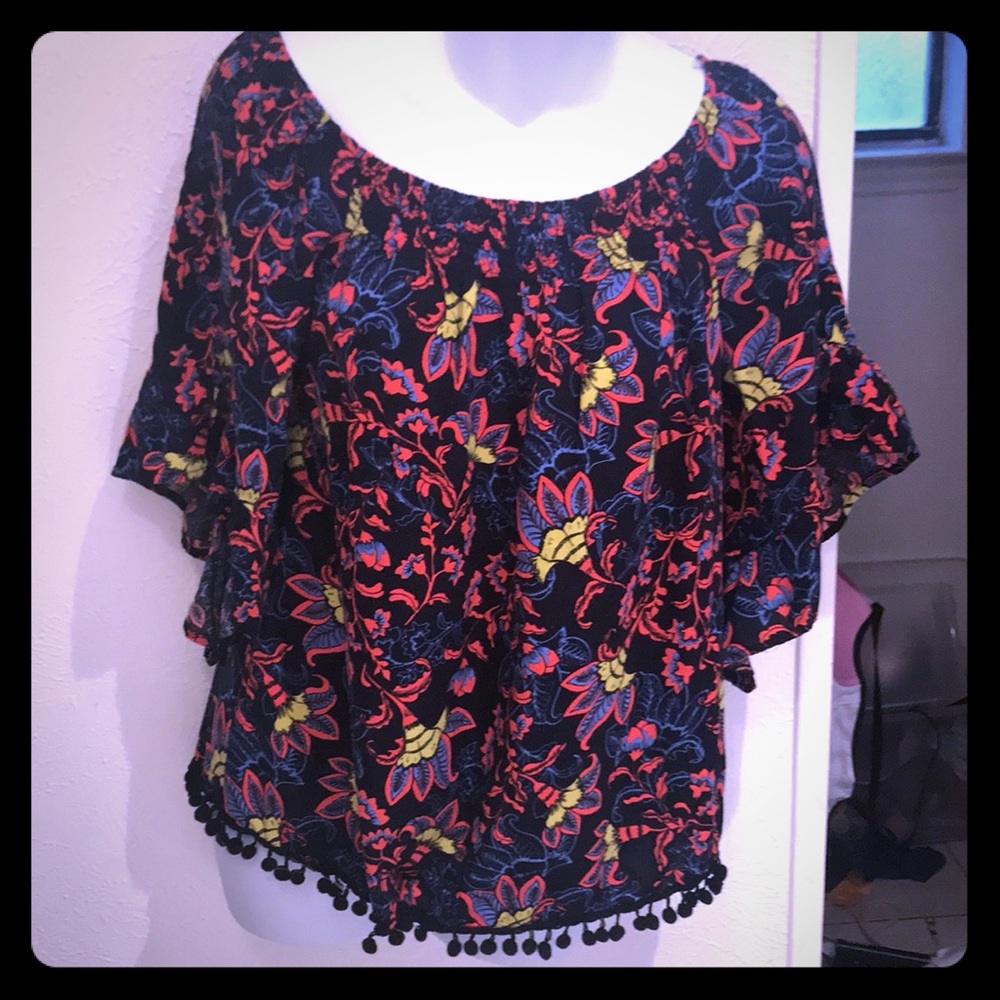 🍬NWOT Bright Floral Off the Shoulder Top SzS🍬